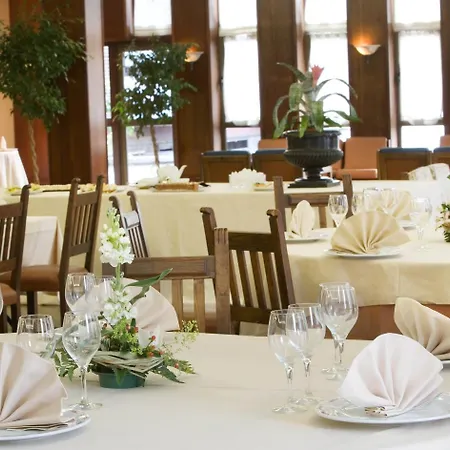 Hotel Txartel 2*