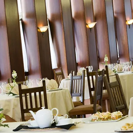 Hotel Txartel 2*