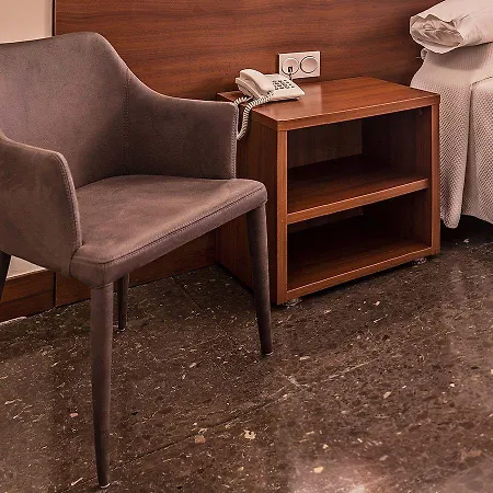 特克斯亚特尔酒店 2*