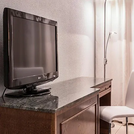 特克斯亚特尔酒店 2* Lasarte Oria